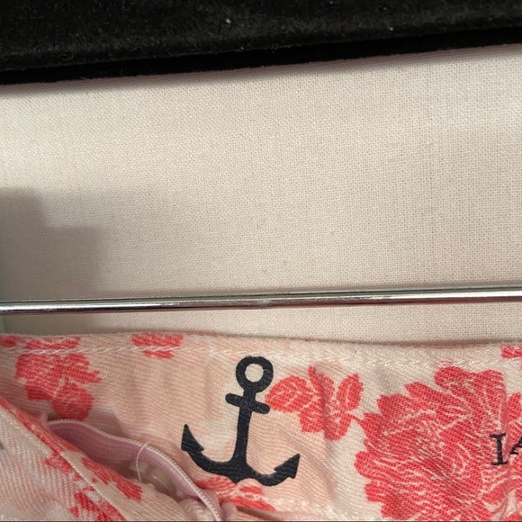 Lands’ End Girl’s Floral Pencil Leg Jeans Size 10 - Picture 5 of 8